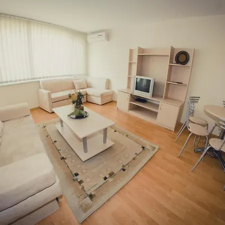 Imperial Club Apartman *