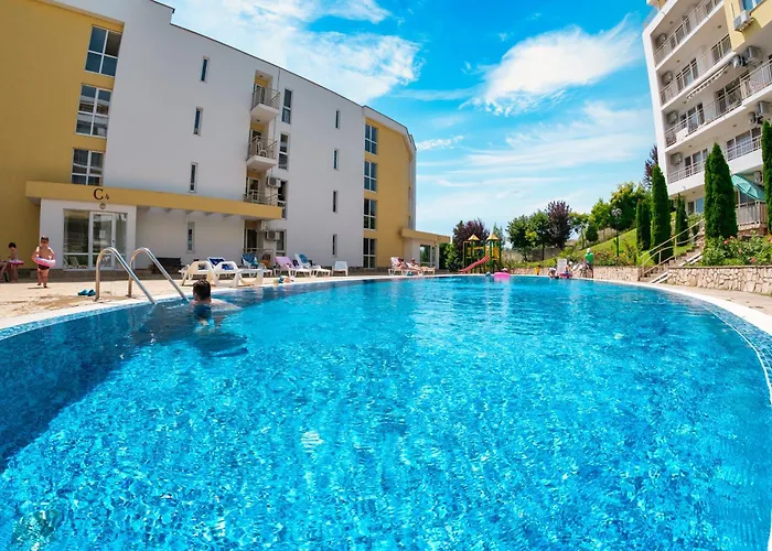 Imperial Fort Club *